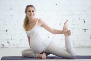7 Best Maternity Leggings